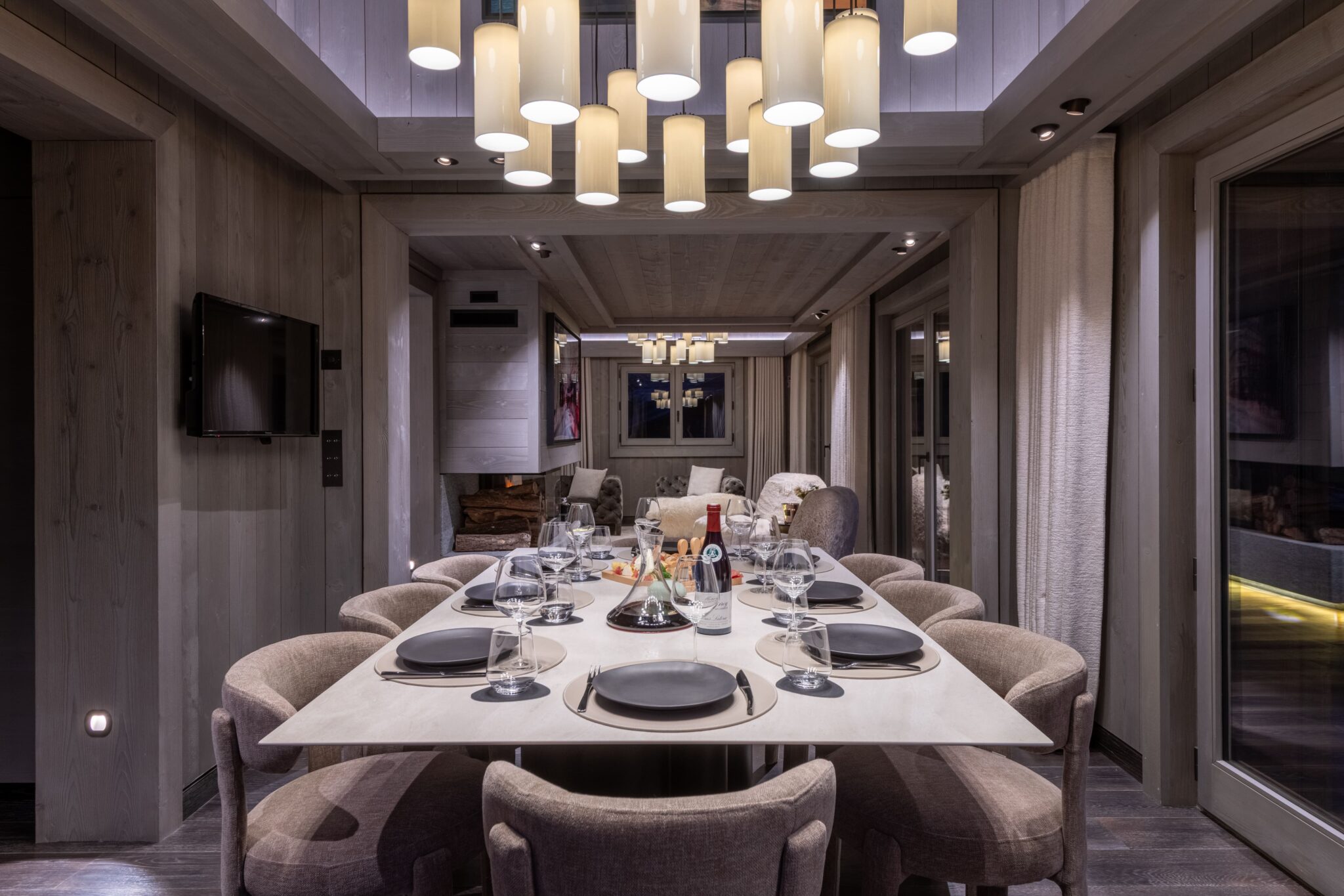 Chalet Crystal