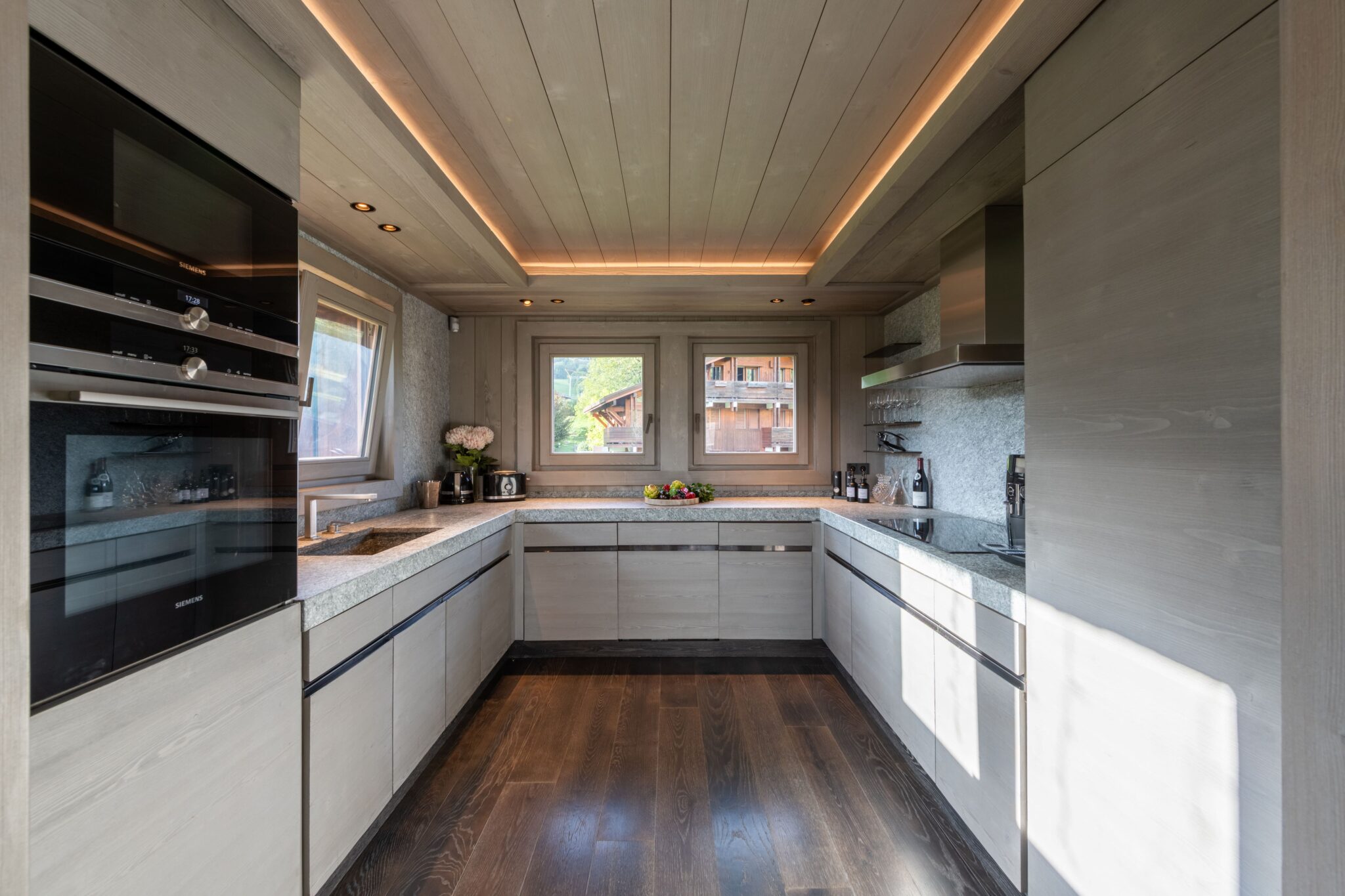 Chalet Crystal