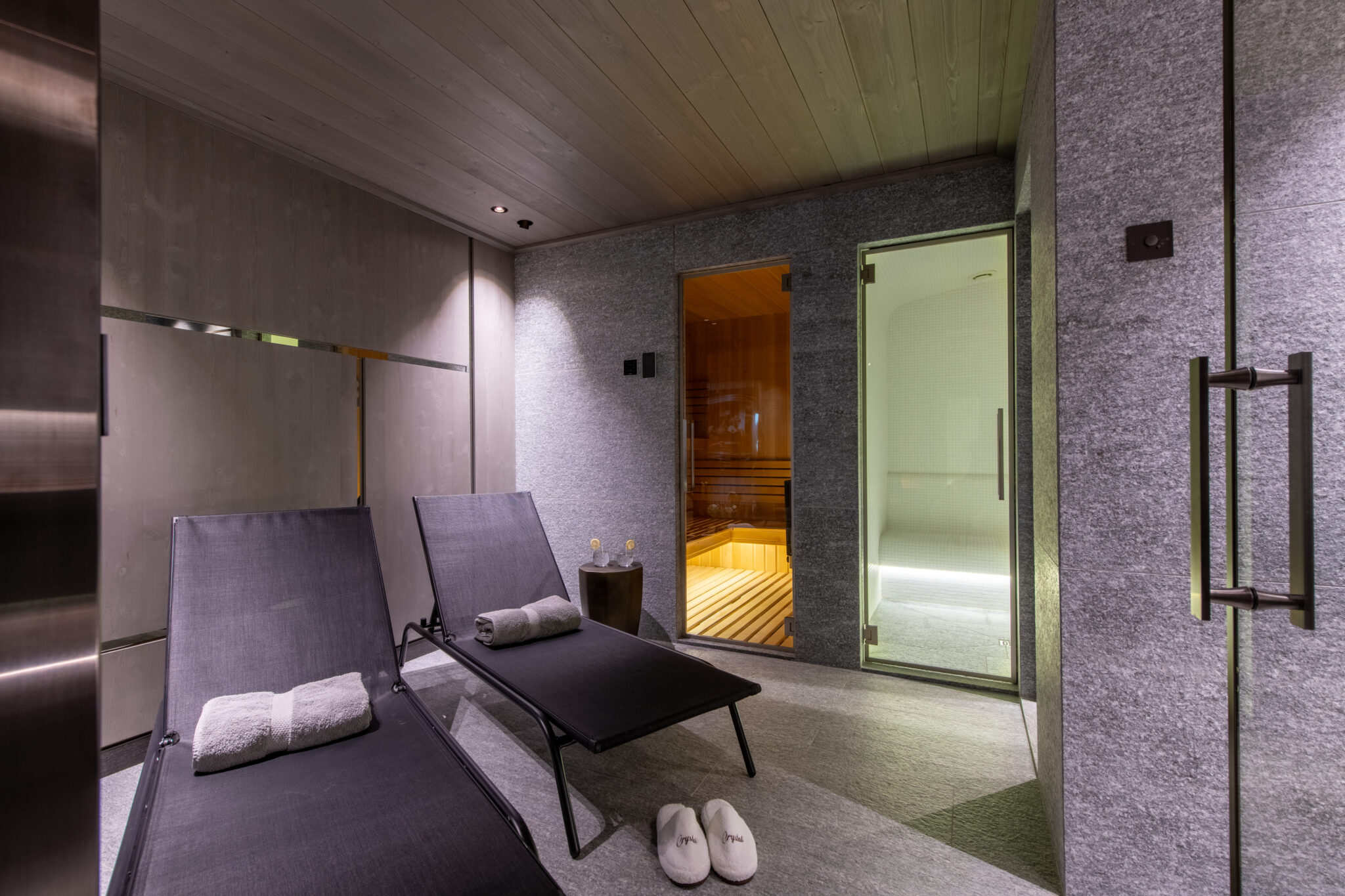 Chalet Crystal
