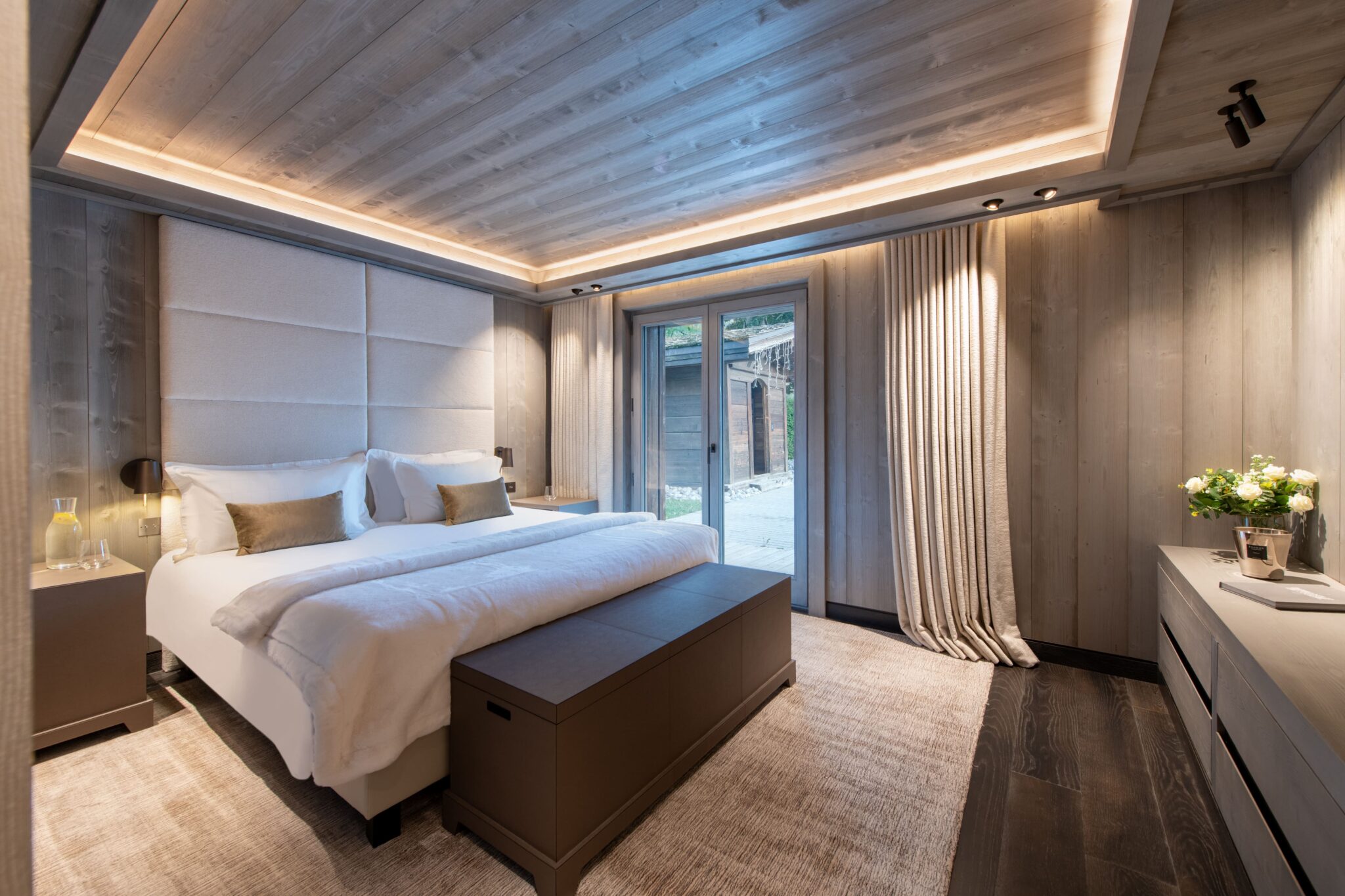 Chalet Crystal