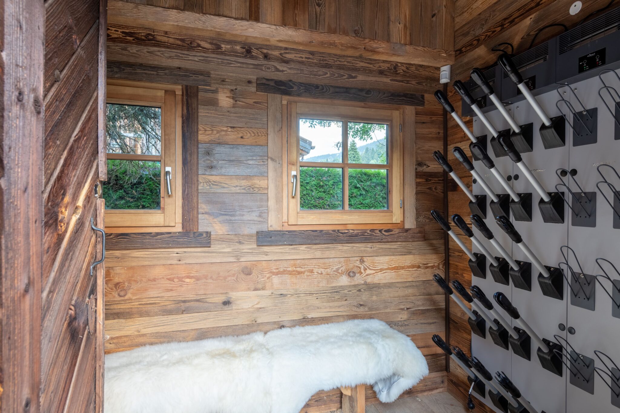 Chalet Crystal