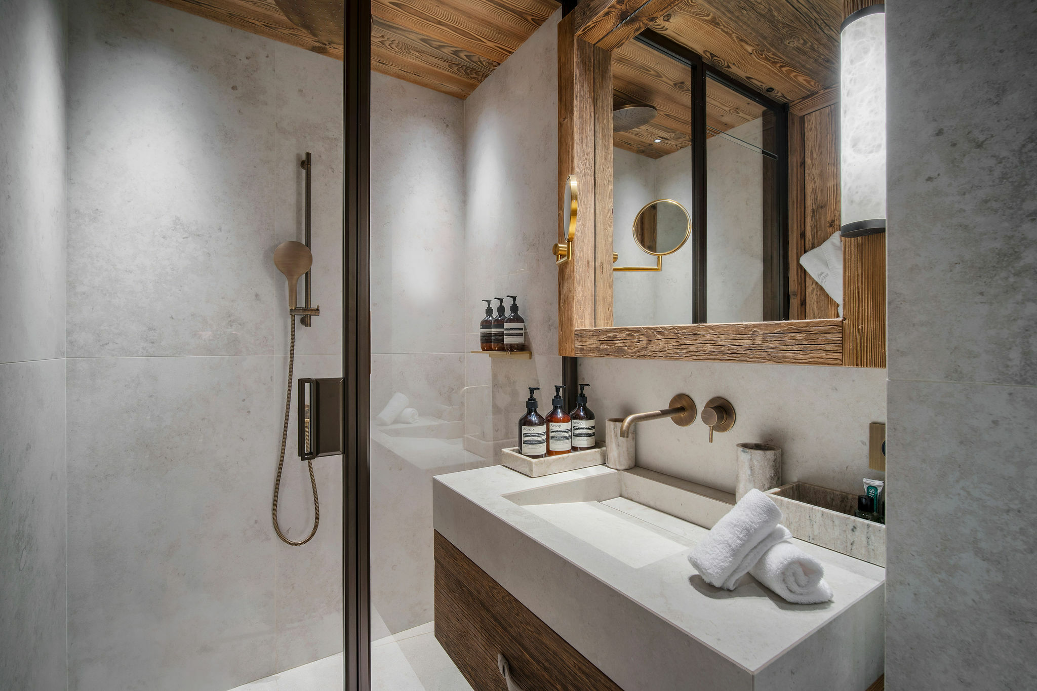 Chalet Moon